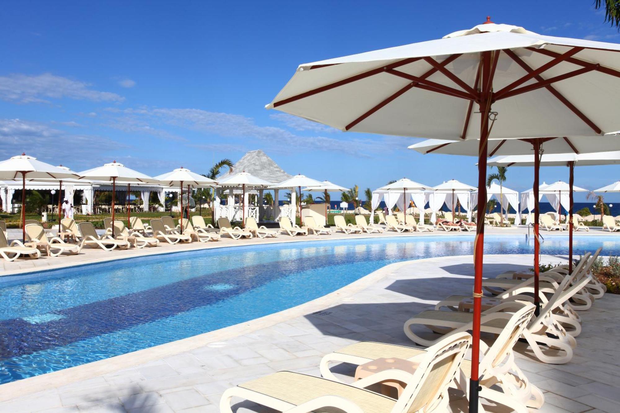 Bahia Principe Luxury Runaway Bay (Adults Only) Ngoại thất bức ảnh